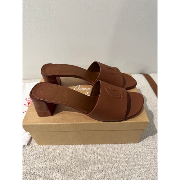 CHRISTIAN LOUBOUTIN
So CL 55 embossed leather mules BNIB 41.5 - Picture 4 of 7